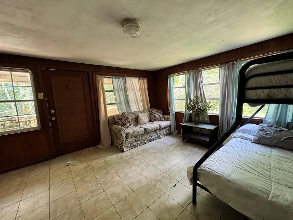 1119 NW 25th Avenue Gainesville FL 32609