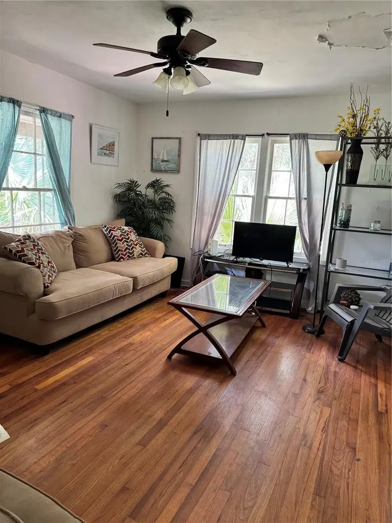 1119 NW 25th Avenue Gainesville FL 32609