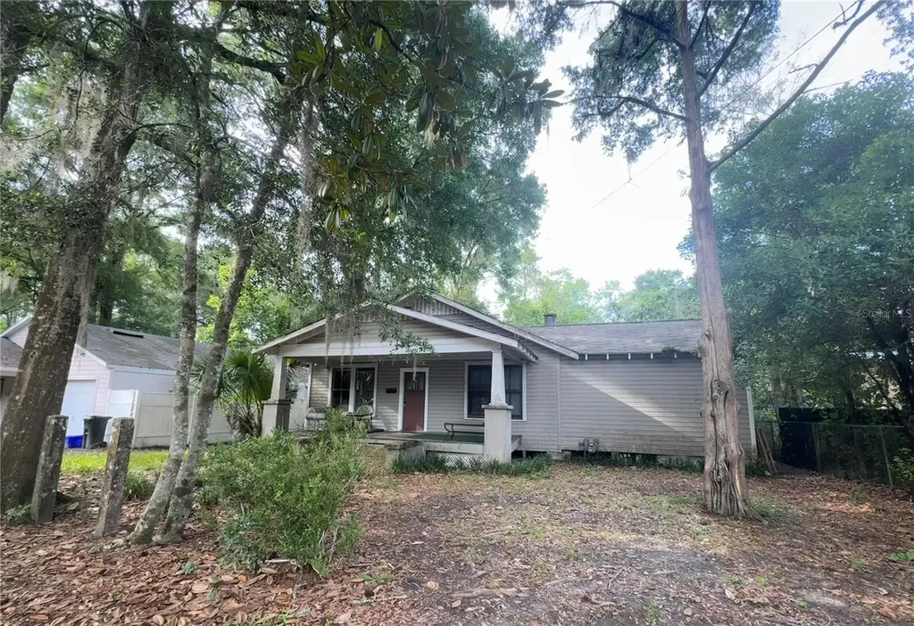 907 NW 11th Avenue Gainesville FL 32601