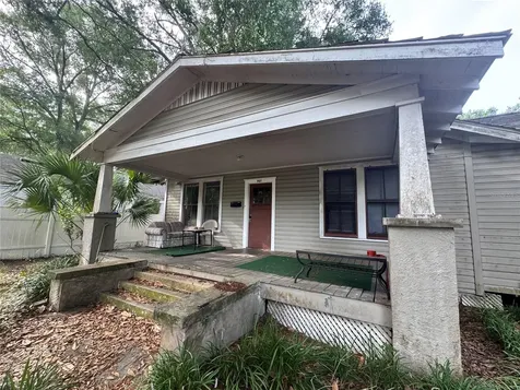 907 NW 11th Avenue Gainesville FL 32601