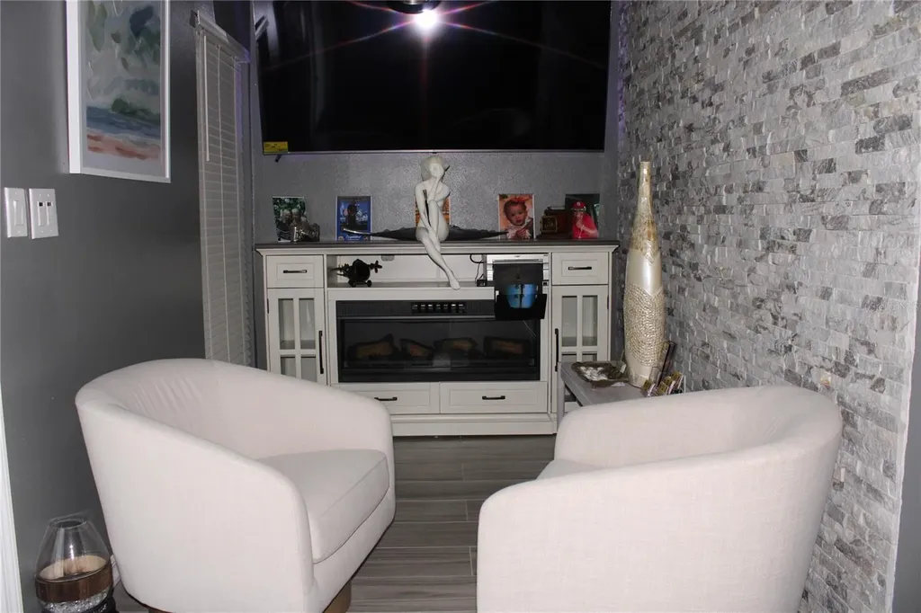 418 S Tamiami Trail Osprey FL 34229