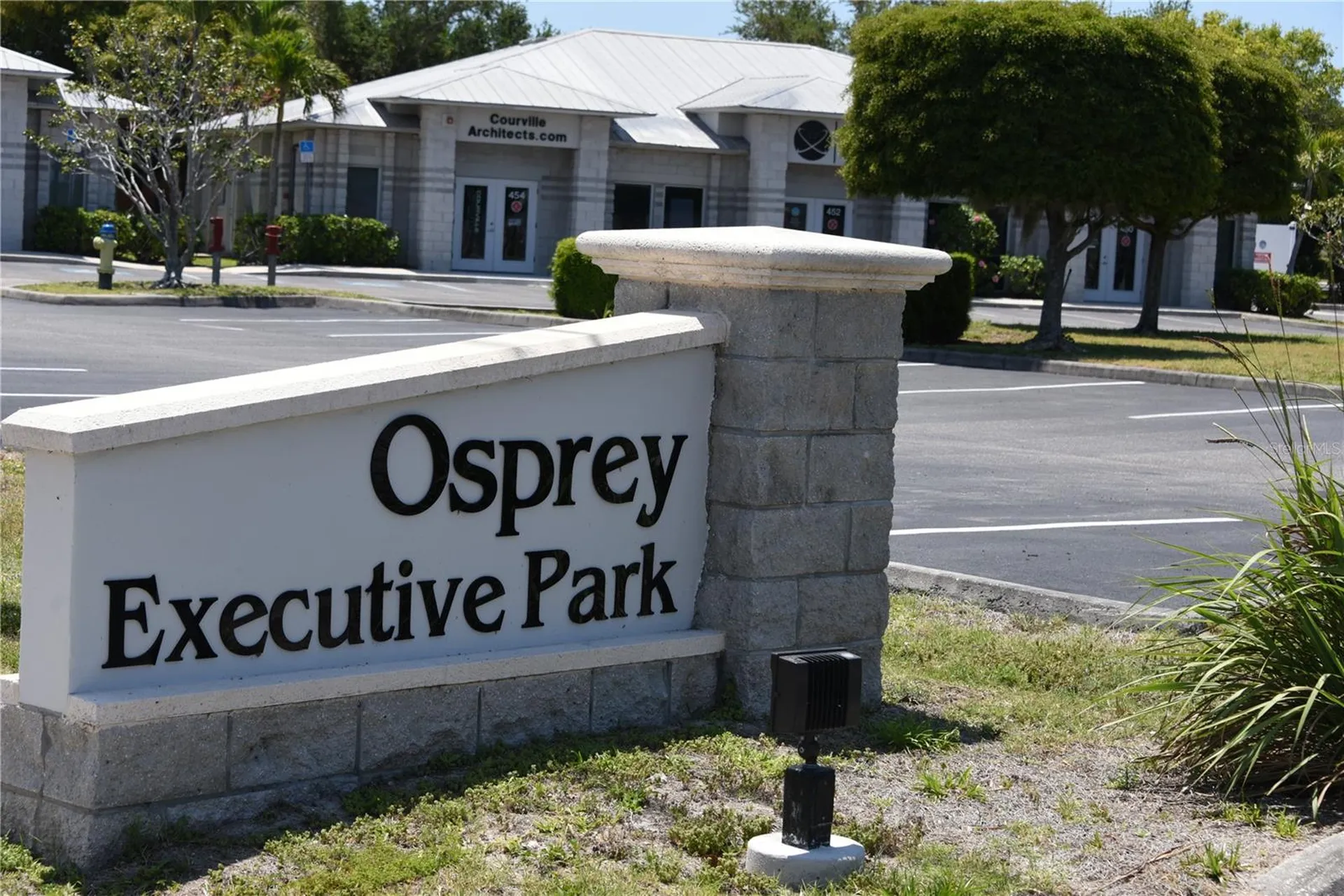 418 S Tamiami Trail Osprey FL 34229
