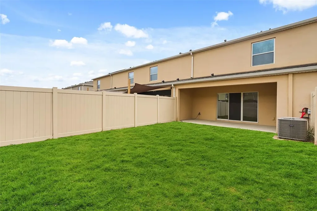 9031 Wildflower Lane Kissimmee FL 34747