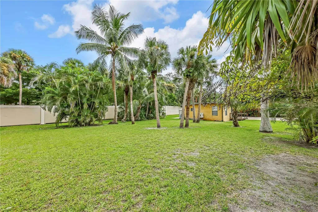 1931 Danford Street Naples FL 34112