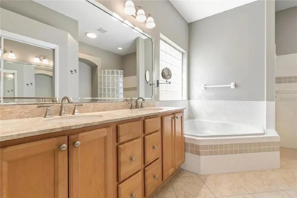 2 Village View Way Palm Coast FL 32137