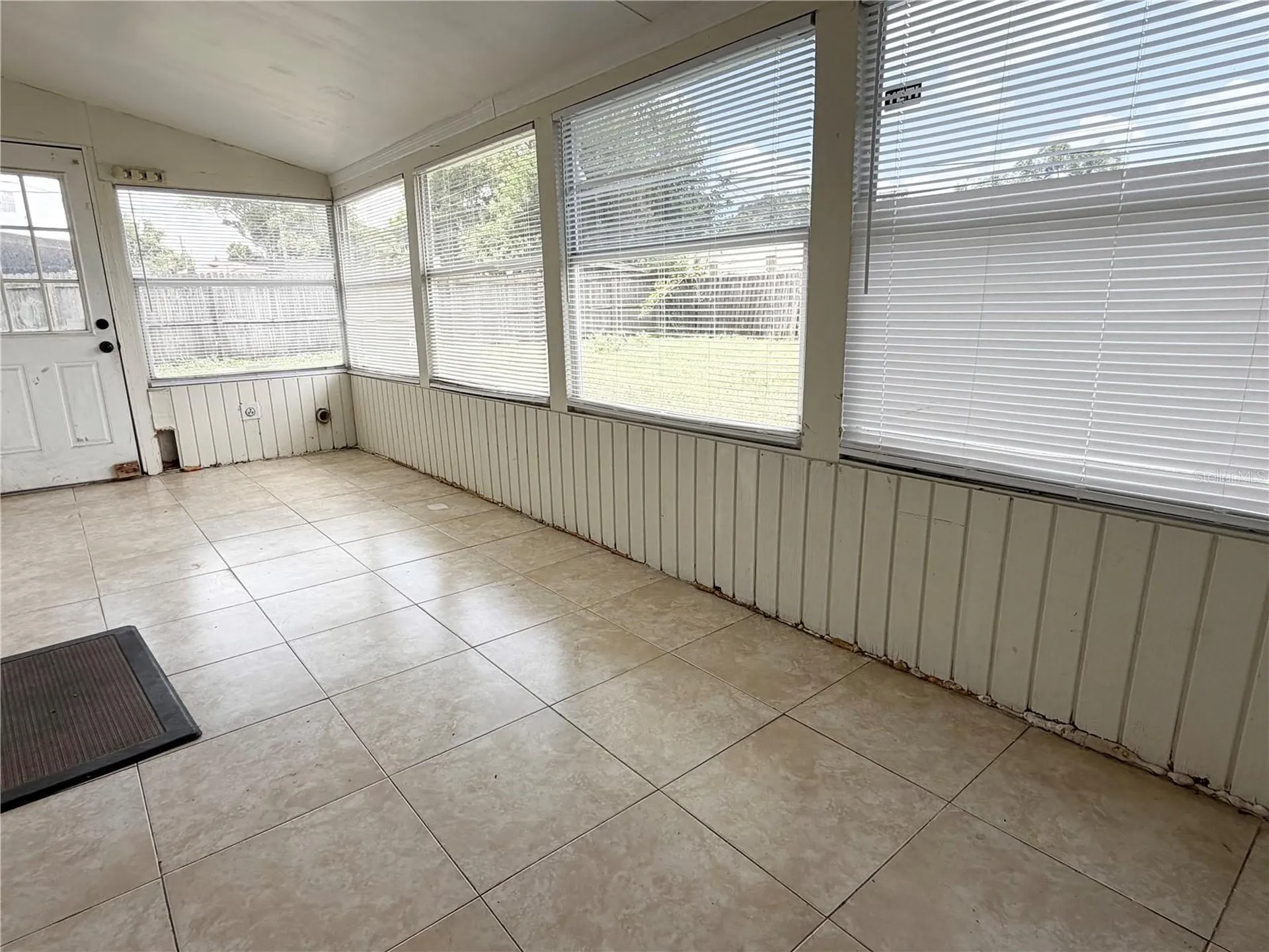 1208 Marlowe Avenue Orlando FL 32809