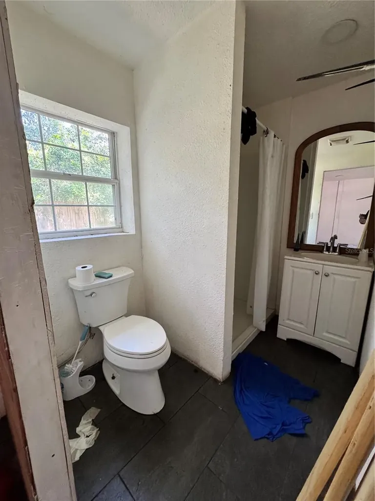 3230 NW 11th Street Gainesville FL 32609