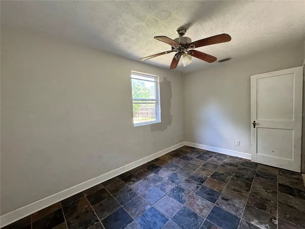 3230 NW 11th Street Gainesville FL 32609