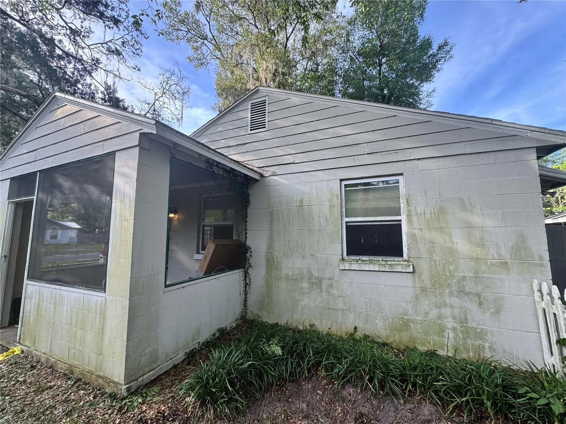 3230 NW 11th Street Gainesville FL 32609