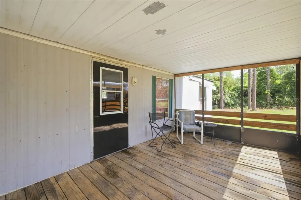 2290 SE 141st Avenue Morriston FL 32668