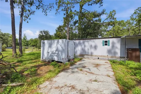 2290 SE 141st Avenue Morriston FL 32668