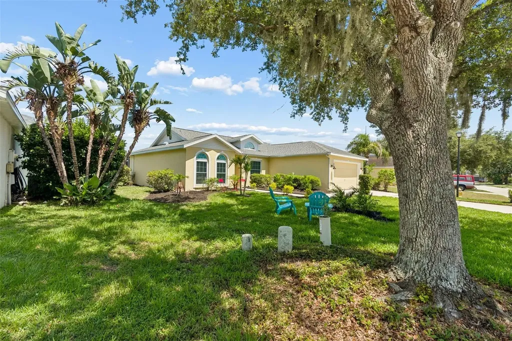 201 113th Street E Bradenton FL 34212