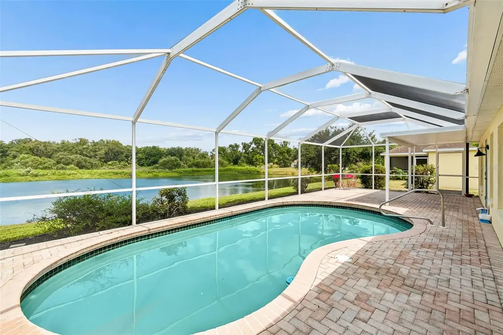 201 113th Street E Bradenton FL 34212