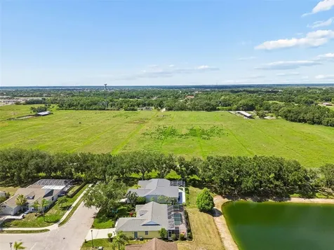 201 113th Street E Bradenton FL 34212