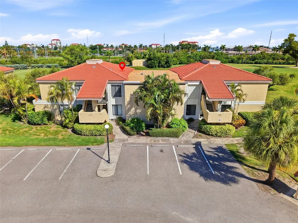 6105 Palma Del Mar Boulevard S St Petersburg FL 33715
