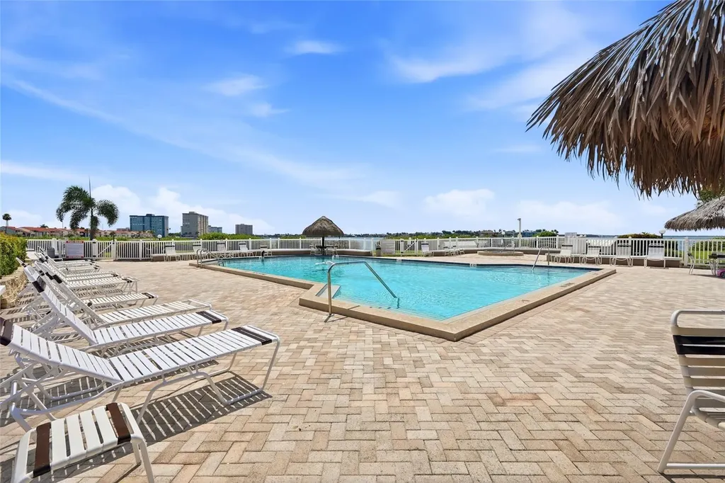 6105 Palma Del Mar Boulevard S St Petersburg FL 33715