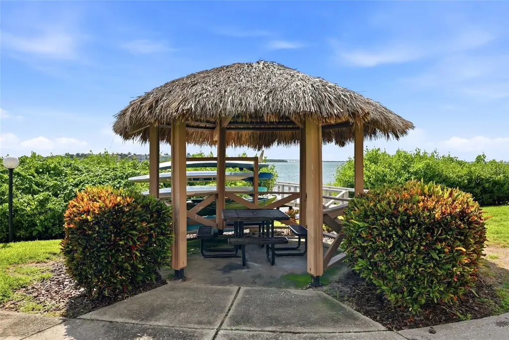 6105 Palma Del Mar Boulevard S St Petersburg FL 33715