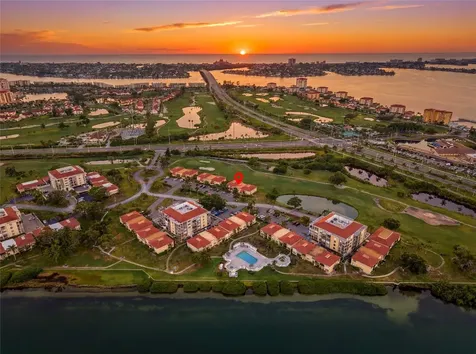 6105 Palma Del Mar Boulevard S St Petersburg FL 33715