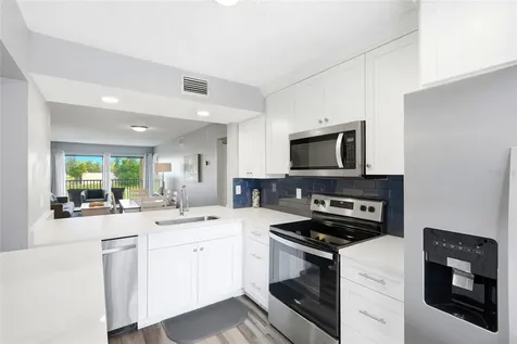 6105 Palma Del Mar Boulevard S St Petersburg FL 33715