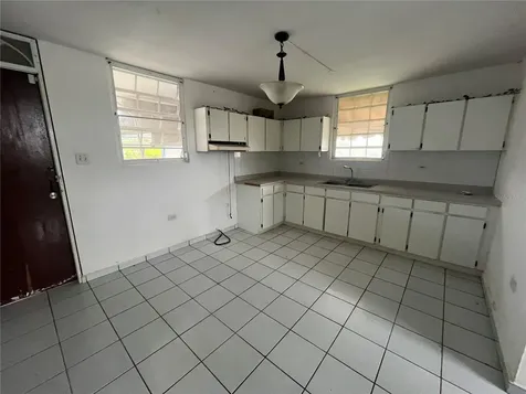 H17 4th Street Arroyo PR 00714
