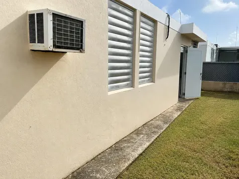 H17 4th Street Arroyo PR 00714
