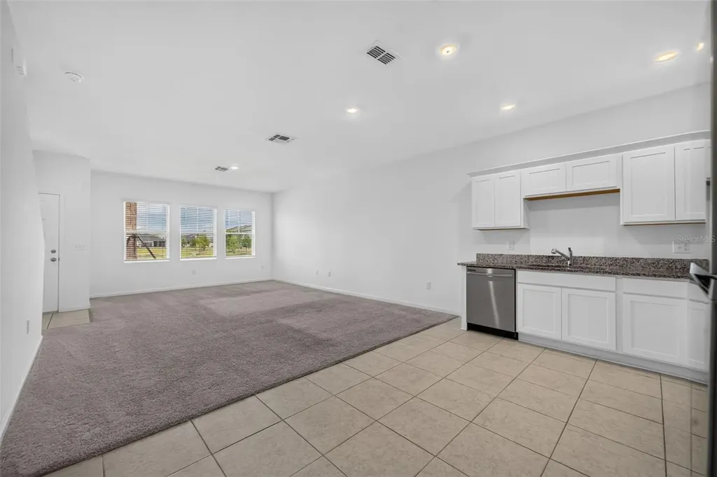 381 Grand Pine Lane St Cloud FL 34771
