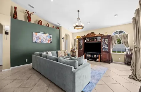 3898 SW Hall Street Port St Lucie FL 34953