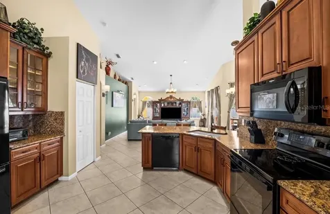 3898 SW Hall Street Port St Lucie FL 34953