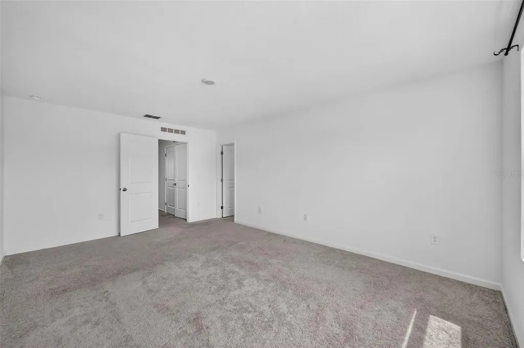 381 Grand Pine Lane St Cloud FL 34771