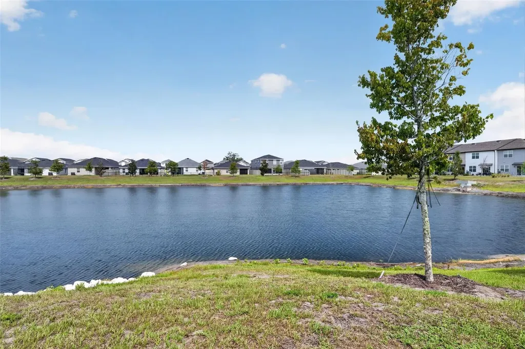 381 Grand Pine Lane St Cloud FL 34771
