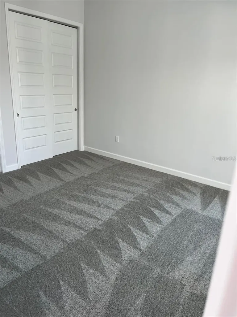 260 Hampton Loop Davenport FL 33837