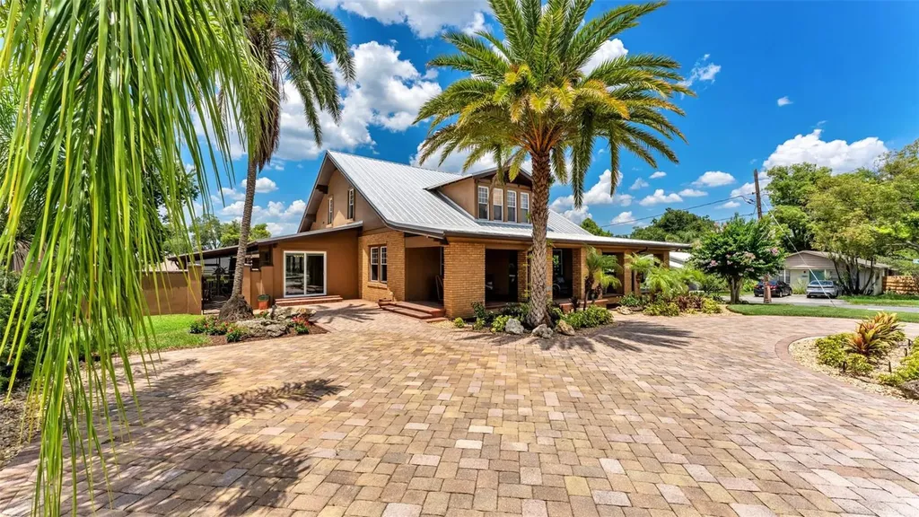 834 Cumberland Street Lakeland FL 33801