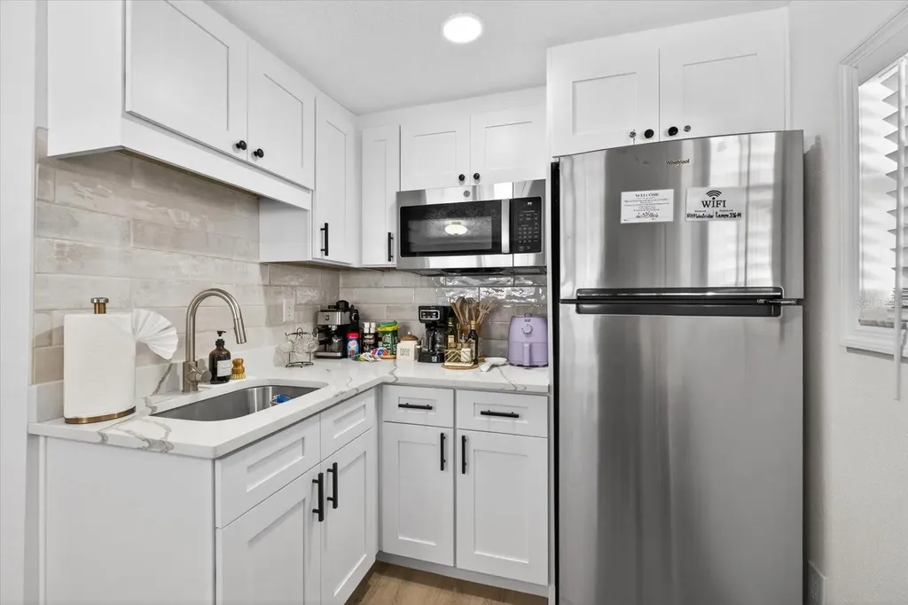8411 Westridge Drive Tampa FL 33615