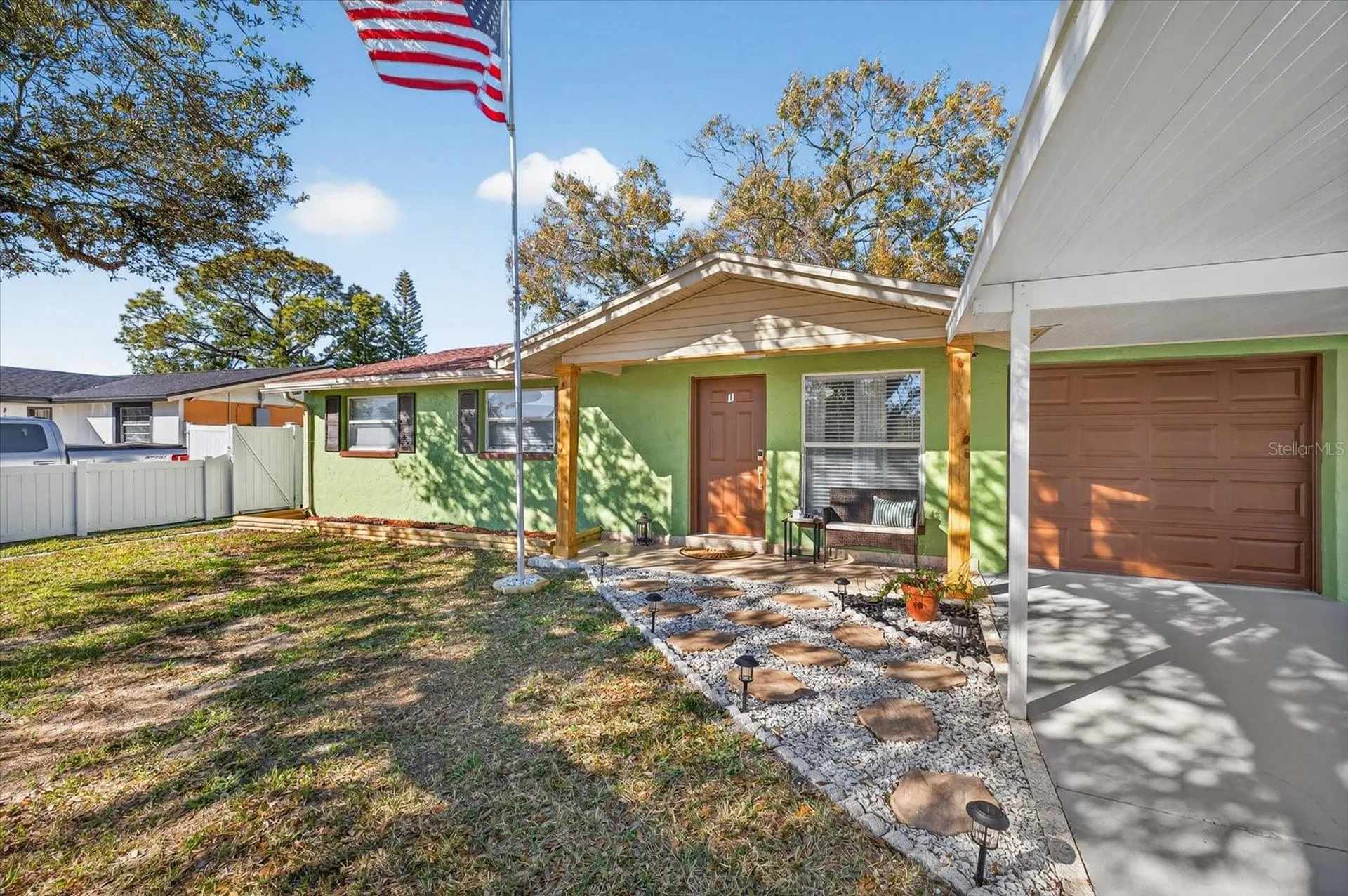 8411 Westridge Drive Tampa FL 33615