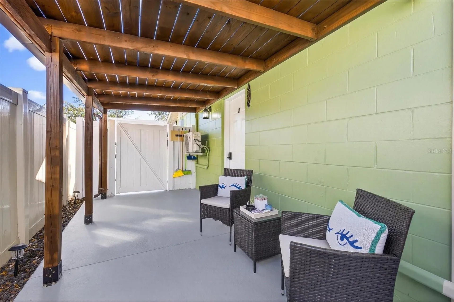 8411 Westridge Drive Tampa FL 33615