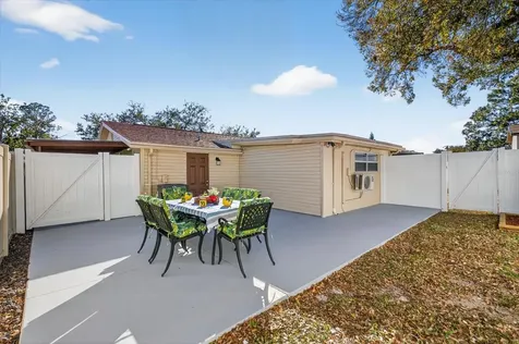 8411 Westridge Drive Tampa FL 33615