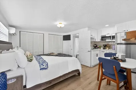 8411 Westridge Drive Tampa FL 33615