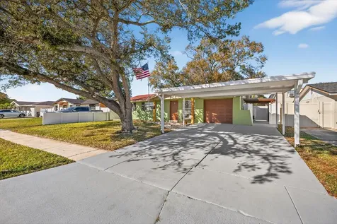 8411 Westridge Drive Tampa FL 33615