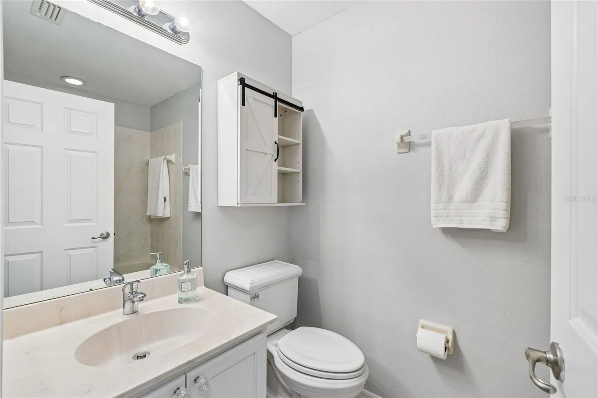 1455 Hidden Court Tarpon Springs FL 34689