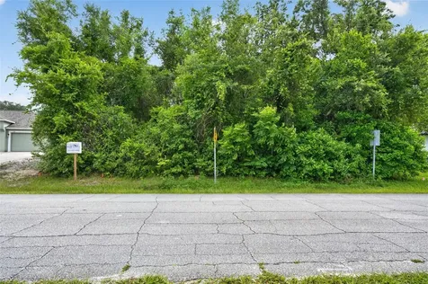 643 Elwood Street Deltona FL 32725