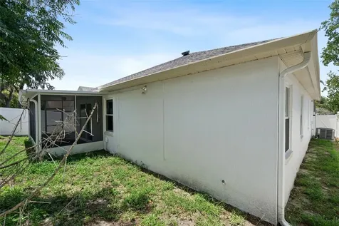 656 Whitetail Loop Apopka FL 32703