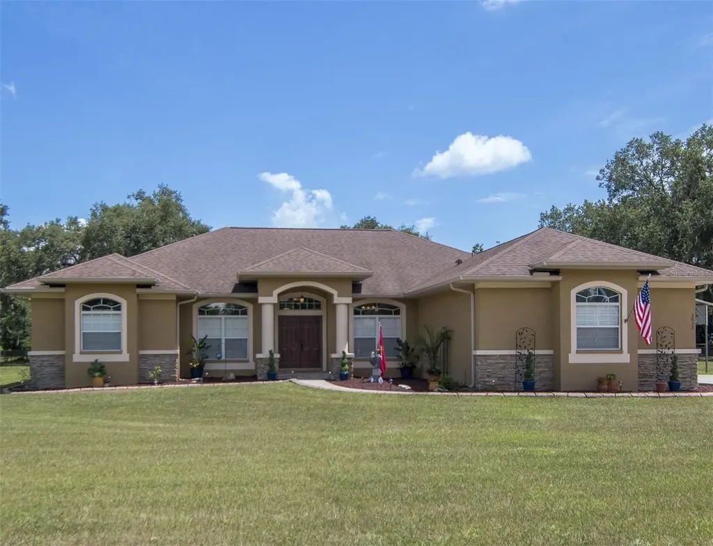 3823 Ancient Oak Trail Plant City FL 33565