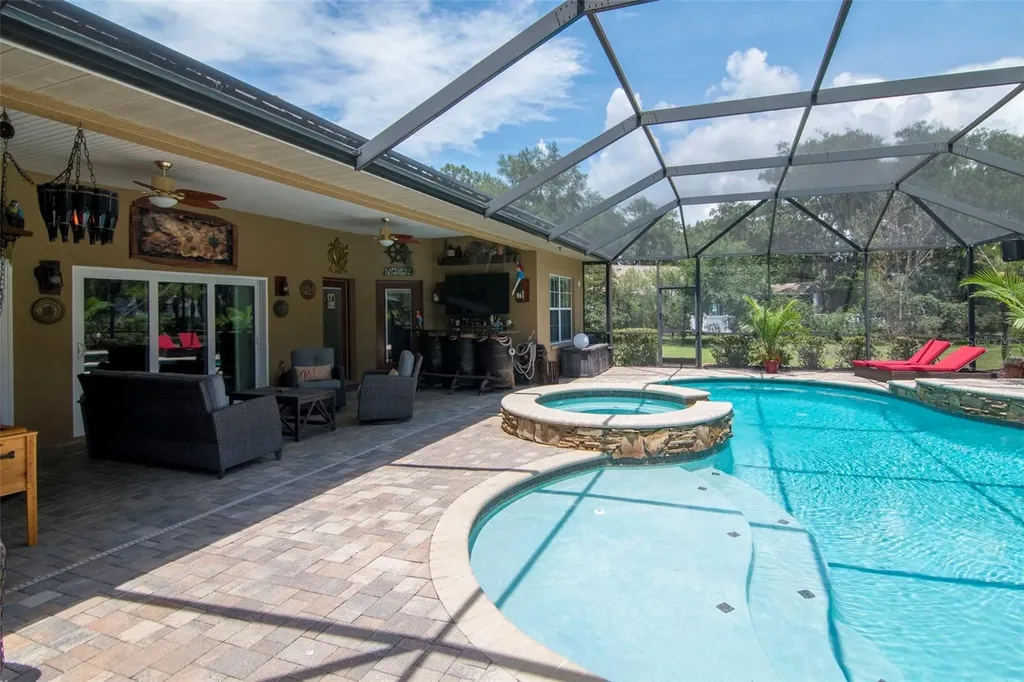 3823 Ancient Oak Trail Plant City FL 33565