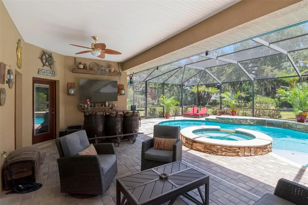 3823 Ancient Oak Trail Plant City FL 33565
