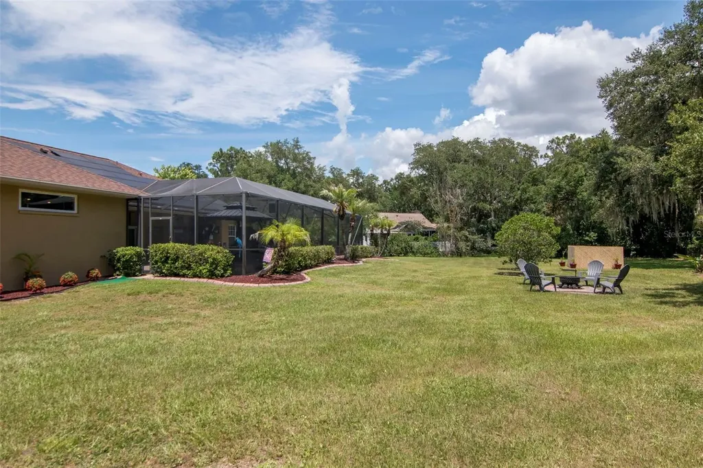 3823 Ancient Oak Trail Plant City FL 33565