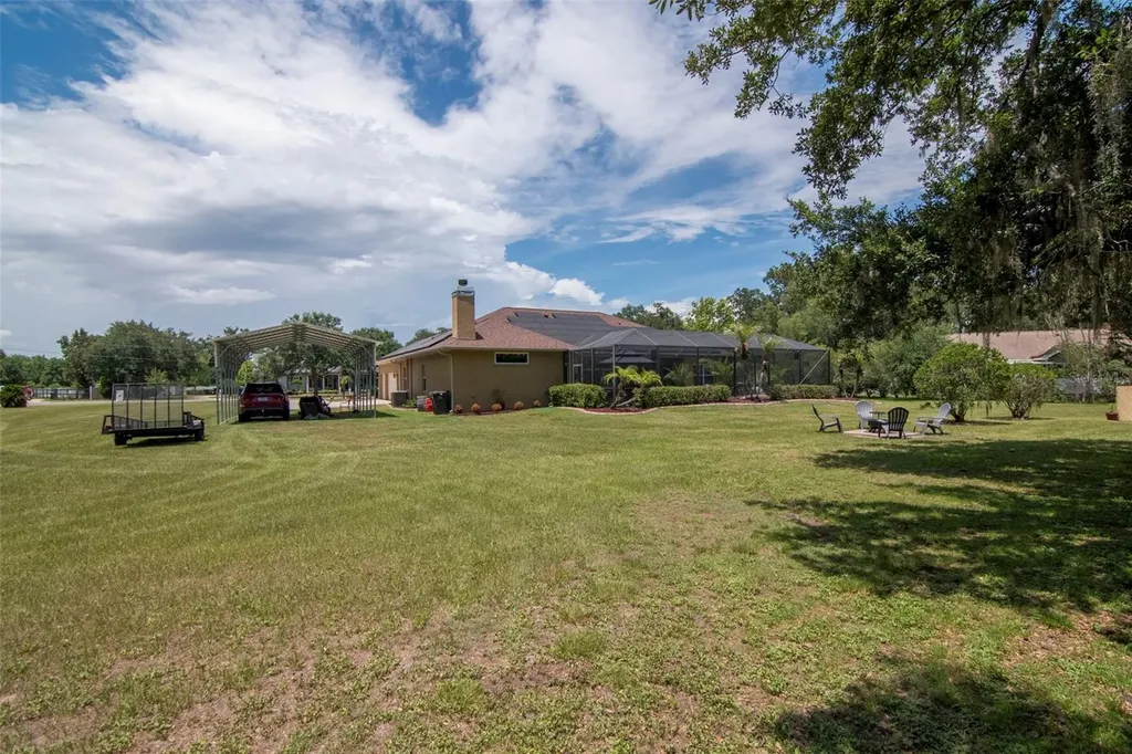 3823 Ancient Oak Trail Plant City FL 33565