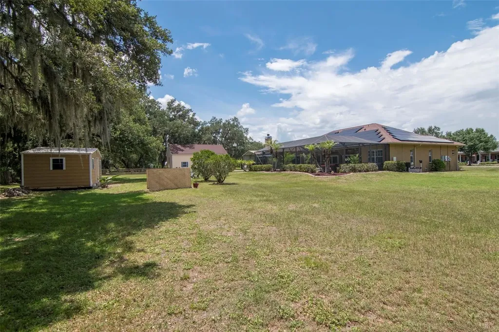 3823 Ancient Oak Trail Plant City FL 33565