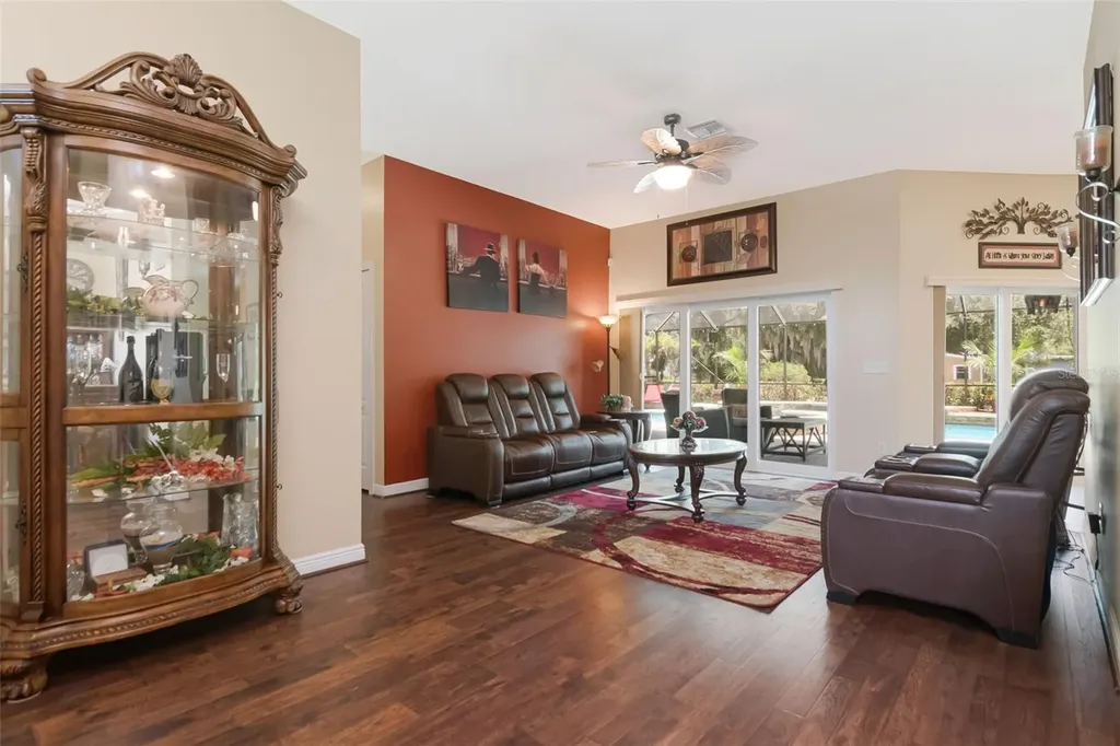 3823 Ancient Oak Trail Plant City FL 33565