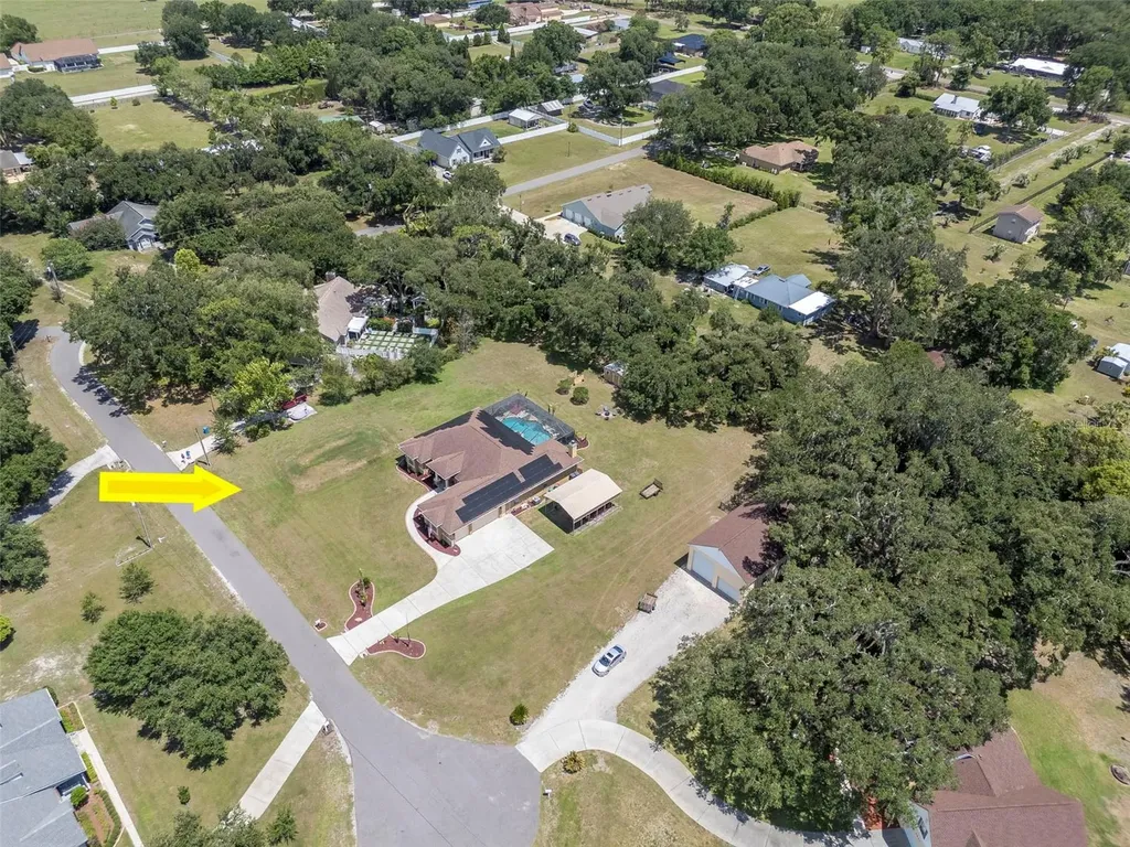 3823 Ancient Oak Trail Plant City FL 33565