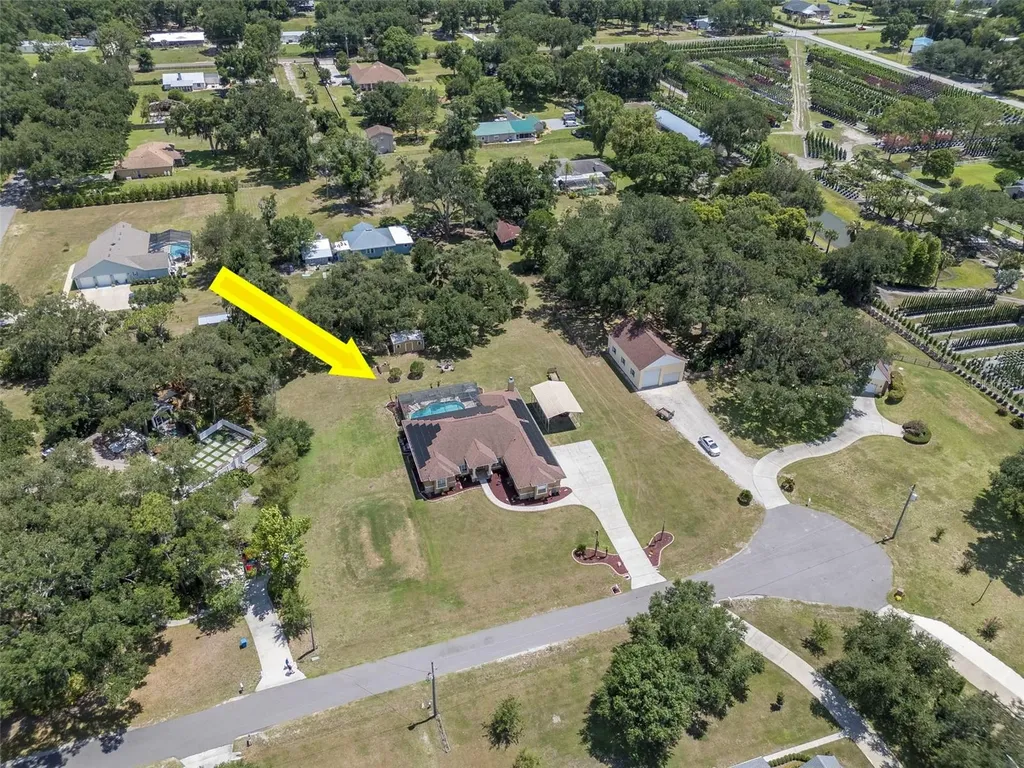 3823 Ancient Oak Trail Plant City FL 33565